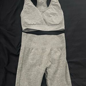 Gray workout set